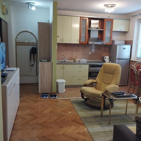 Vlado Apartment Vs Belgrade Bilik gambar